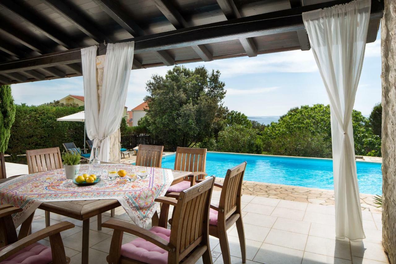 Villa Pag Mandre Buitenkant foto